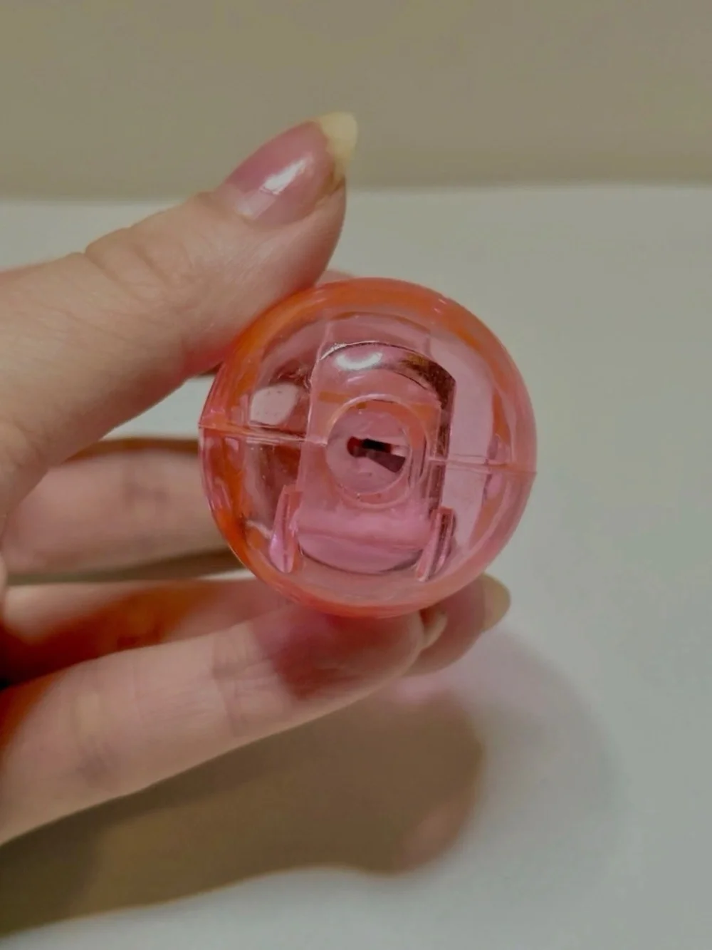 Vintage Pink Light Bulb Pencil Sharpener Novelty Plastic Retro School Supply
